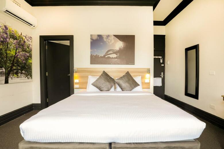 Hotel Glenferrie Lodge
