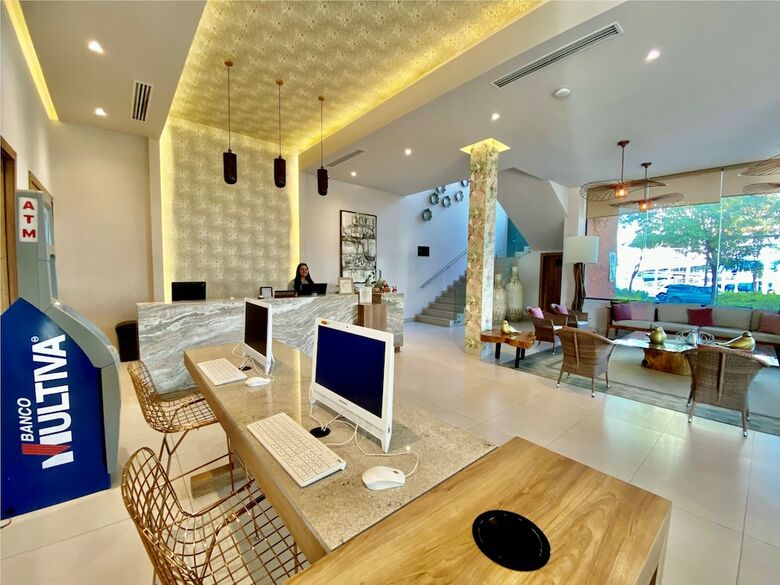 �urea Hotel And Suites