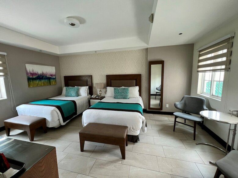�urea Hotel And Suites