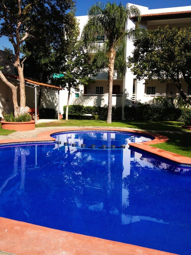 �urea Hotel And Suites