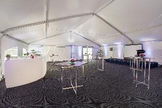 Rydges World Square Sydney Hotel