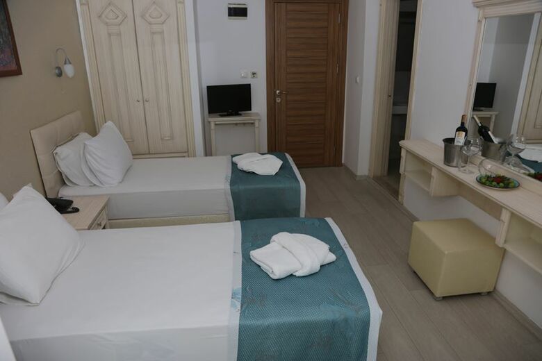 Kocer Beach Hotel
