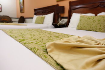 Hotel Platino (.)