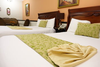 Hotel Platino (.)