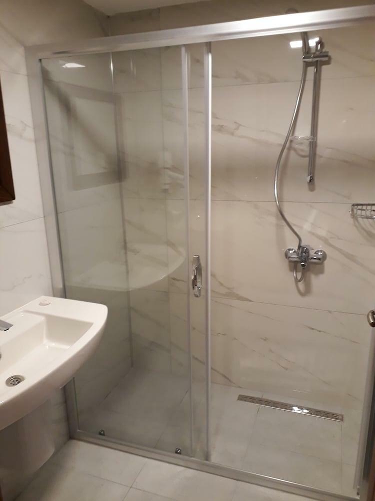 Hotel Alkan