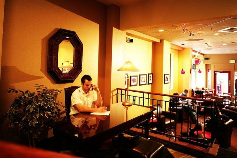 Executive Hotel Pacific