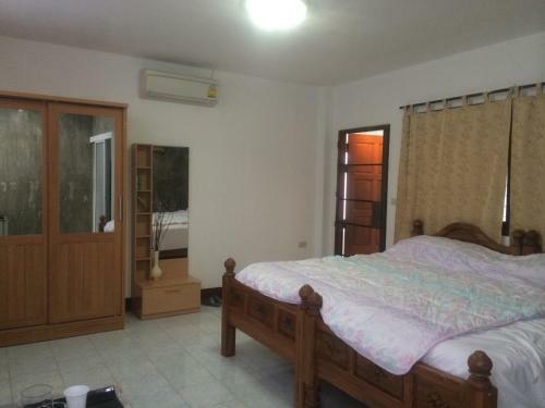 Hostal Home Baan Chiang Mai