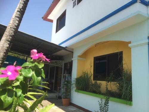 Hostal Home Baan Chiang Mai