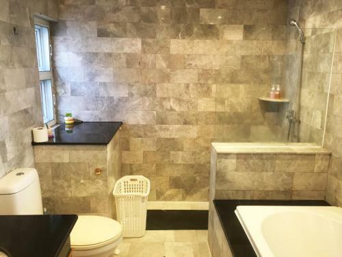 Apartamentos Penthouse Galare Thong Tower