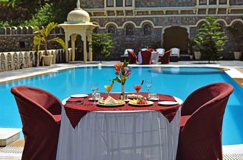 Hotel The Kumbha Bagh