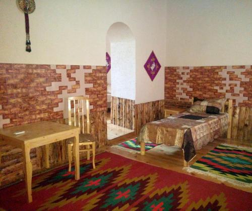 Hotel Qosha Darvoza