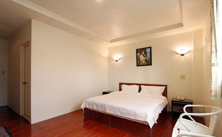 Bed & Breakfast Paris Villa