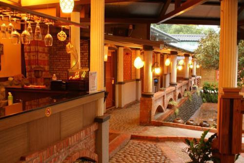 Posada Ruixiong Hotspring Hotel