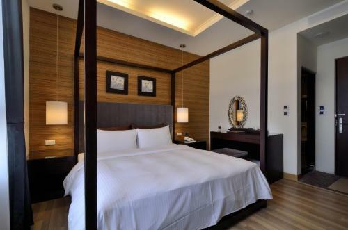 Posada Hotel Modern Puli