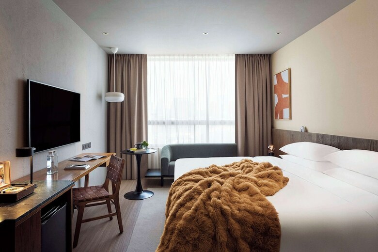 Home Hotel Da-an