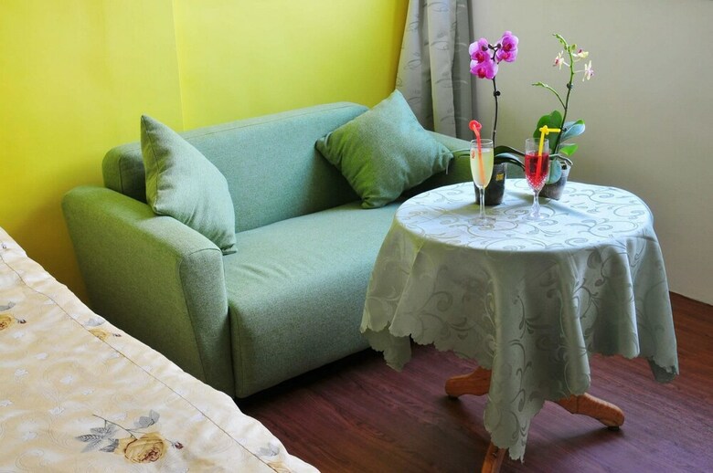 Free World B&B