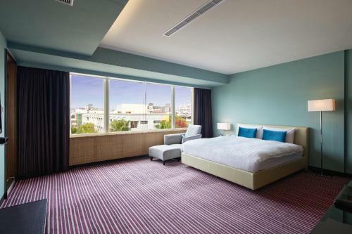52 Hotel
