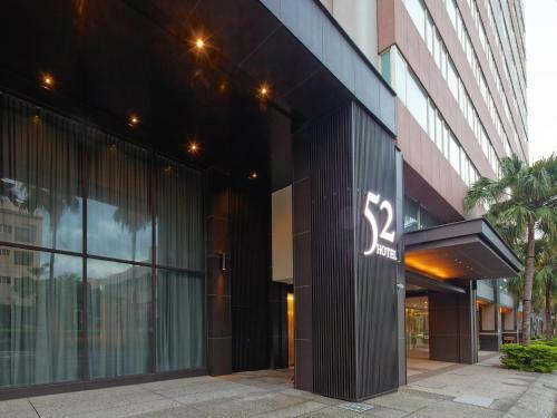 52 Hotel