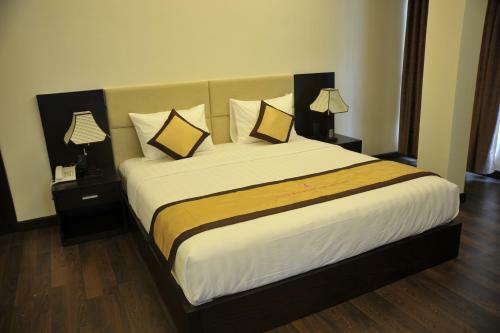 International Hotel