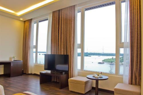 International Hotel