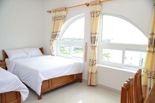Sunflower Hotel