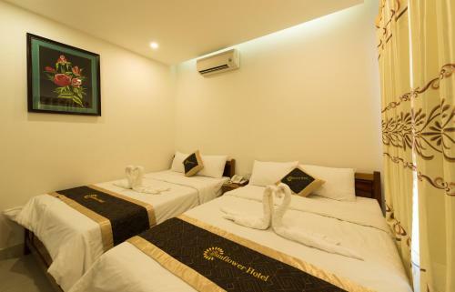 Sunflower Hotel