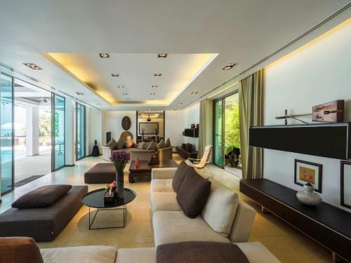 Villa One Waterfall Bay - An Elite Haven