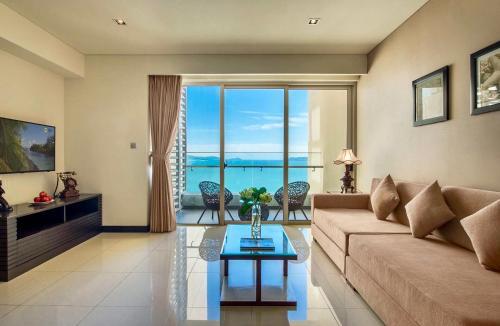 Luxury Sea View Apartment