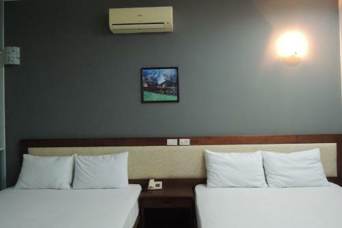 Ocean Bay Hotel