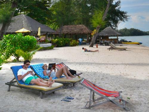 Hotel Thiwson Beach Resort