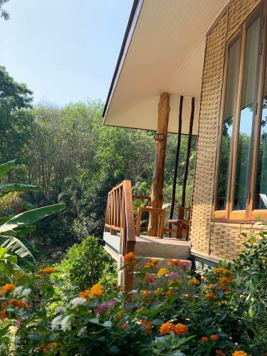 Hotel Thiwson Beach Resort