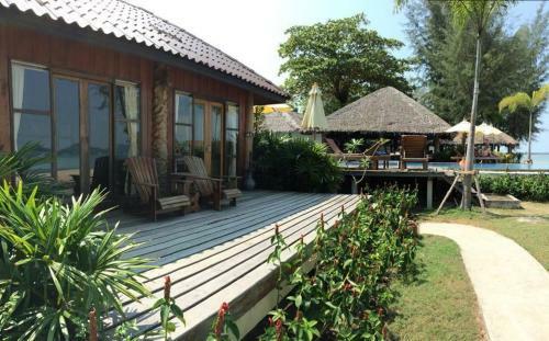 Hotel Thiwson Beach Resort