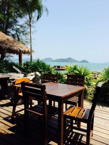 Hotel Thiwson Beach Resort