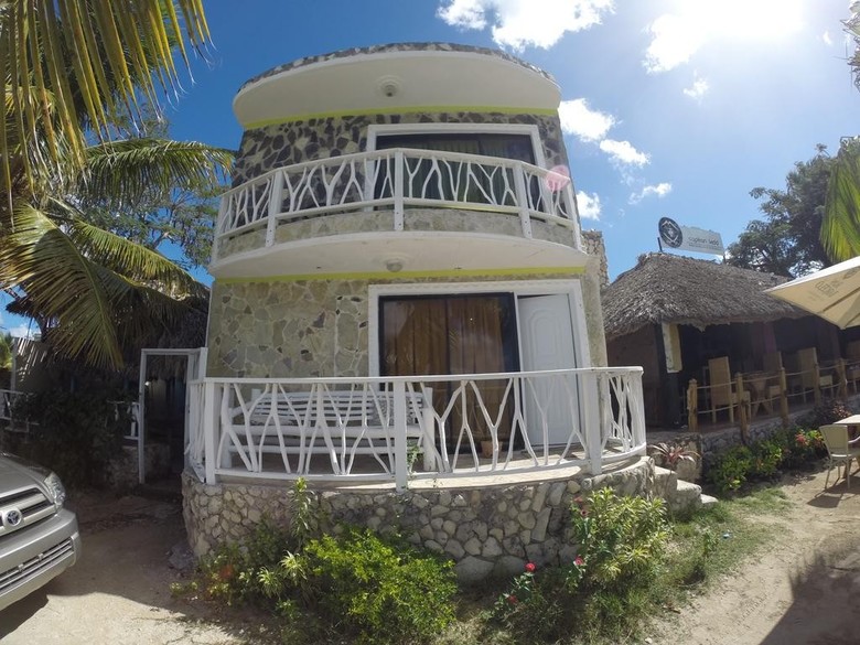 Hostal Cabanas La Bahia