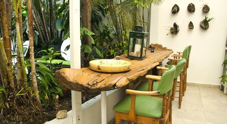 Hostal Midway