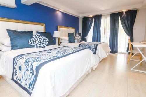 Blue Lagoon Hotel And Marina Ltd