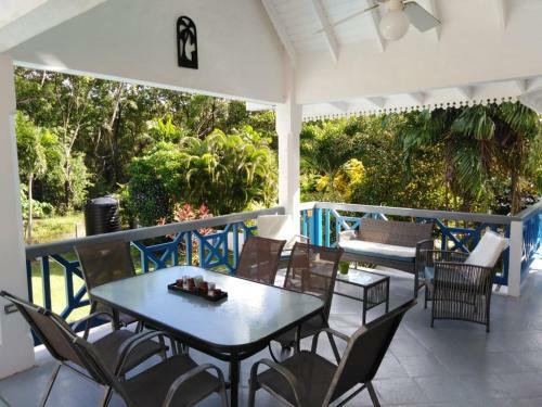 C & A Seashell Villa