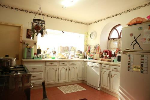 Hostal Desert Bird Guest House
