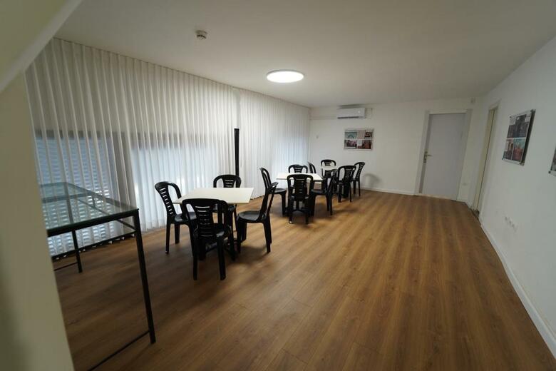 Shani Hotel