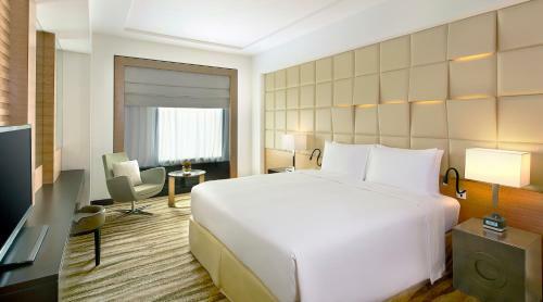 Hotel Doubletree By Hilton Al Muroj
