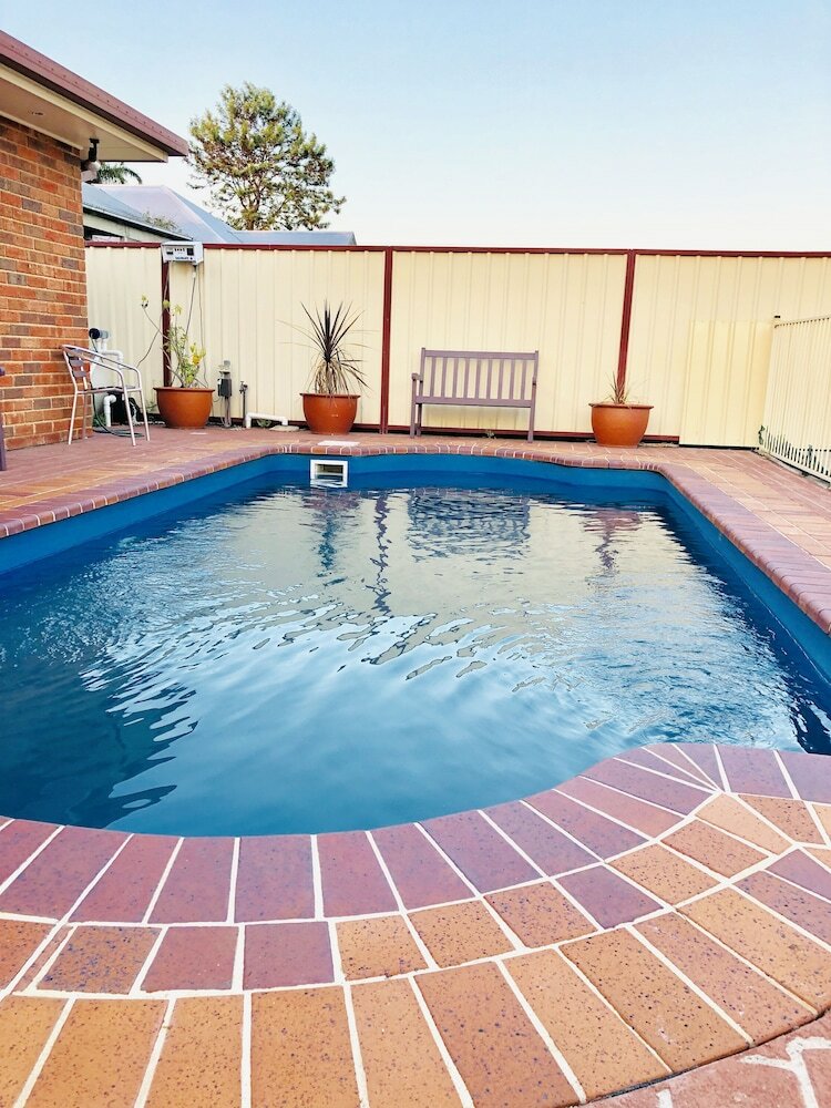 Aussie Rest Motel