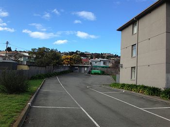 Hobart Apartments