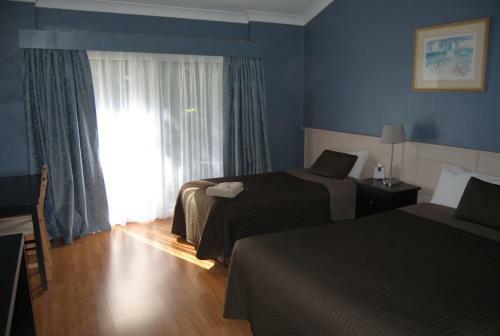 Airlie House Motor Inn
