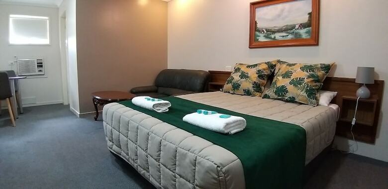Taree Country Motel