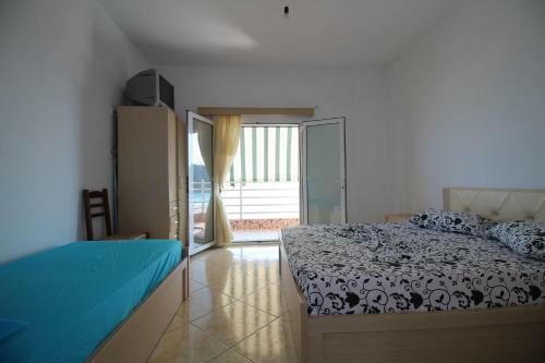 Apartamento Anxhelos' Flats