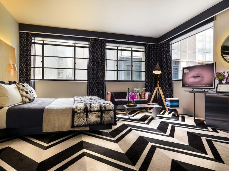 Hotel Adelphi