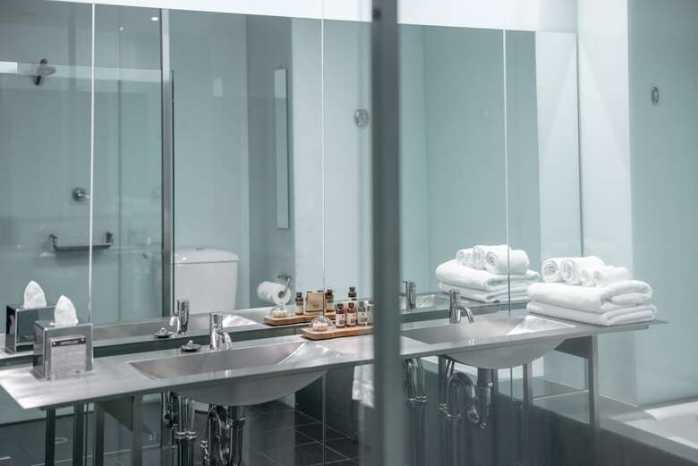 Hotel Adelphi