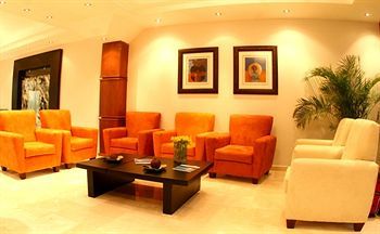 Hotel Century Plaza (.)