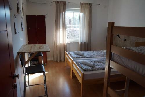 Hostel The Red Door