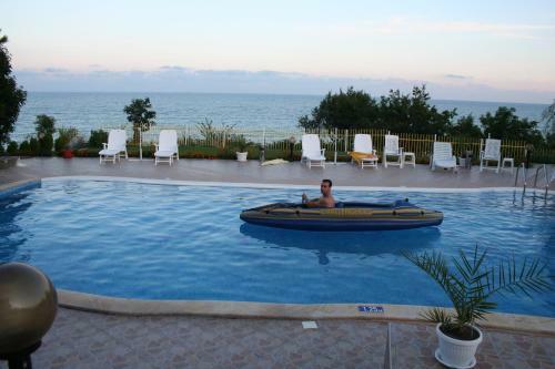 Rai Hotel